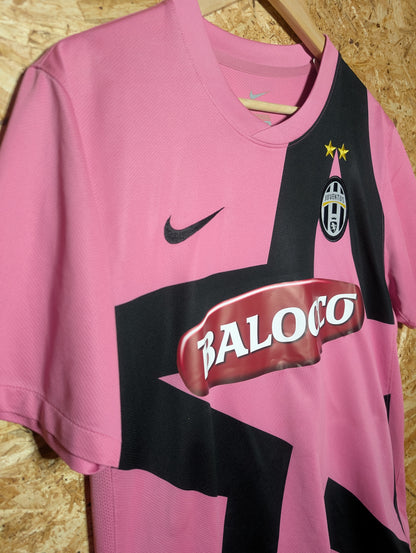 Authentic Juventus 2011 Nike Pink Away Football Shirt 'Marchisio 8' (Image 3)