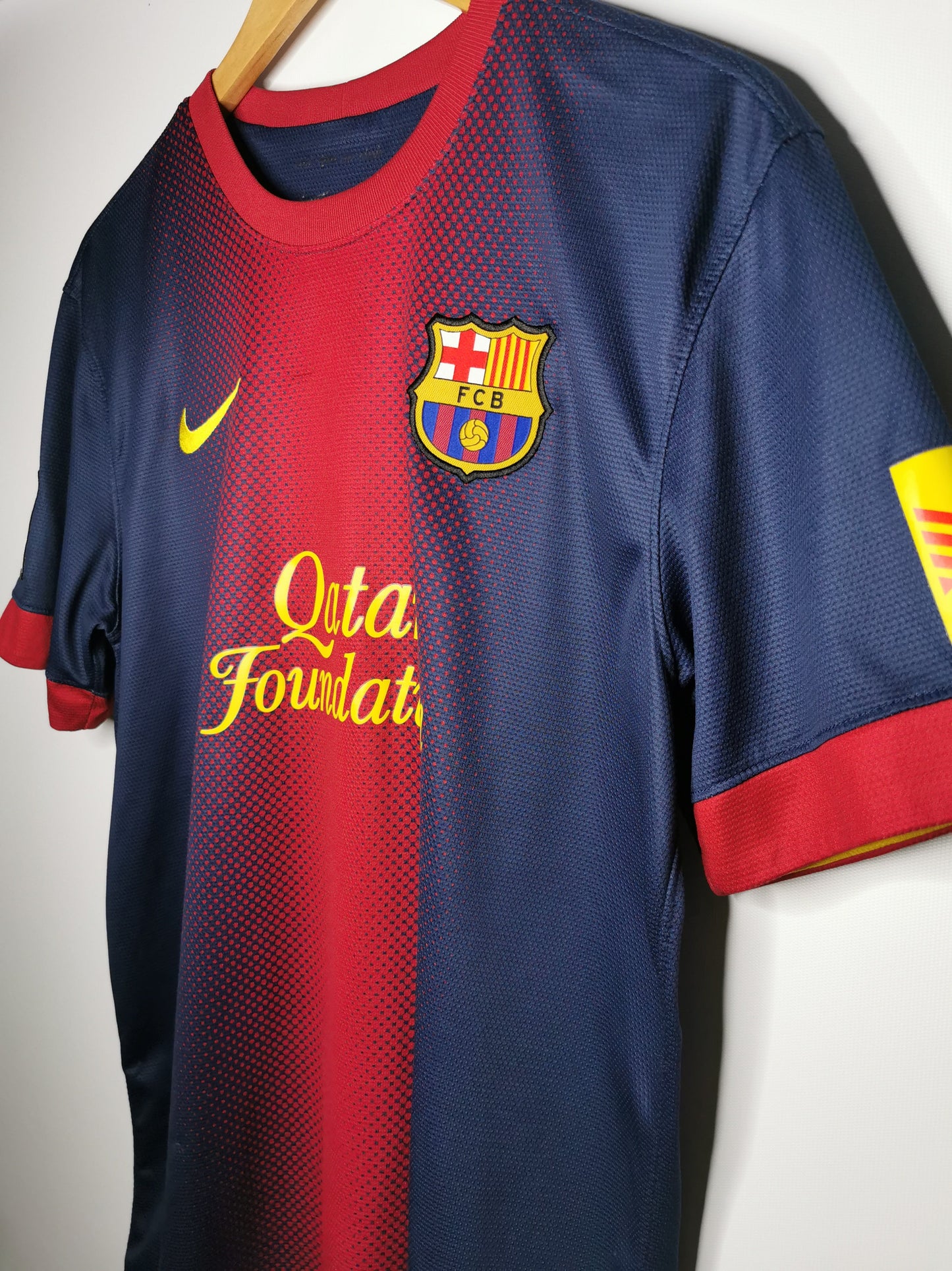 2013 Barcelona Home, Medium