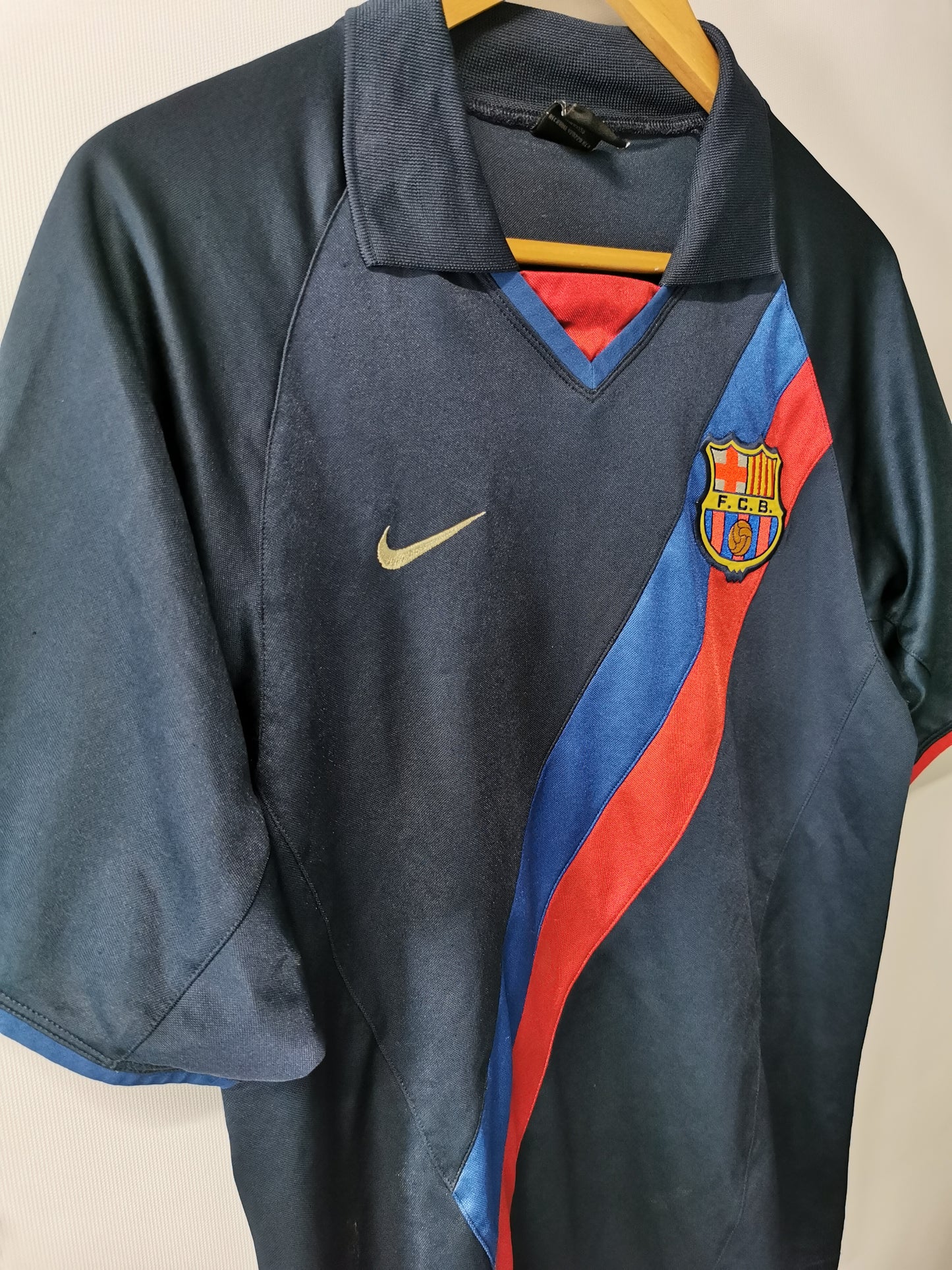 2003 Barcelona Away, Small