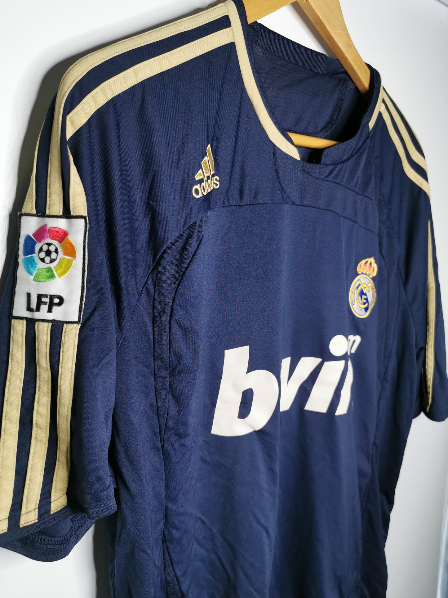 2007 Real Madrid Away, Medium
