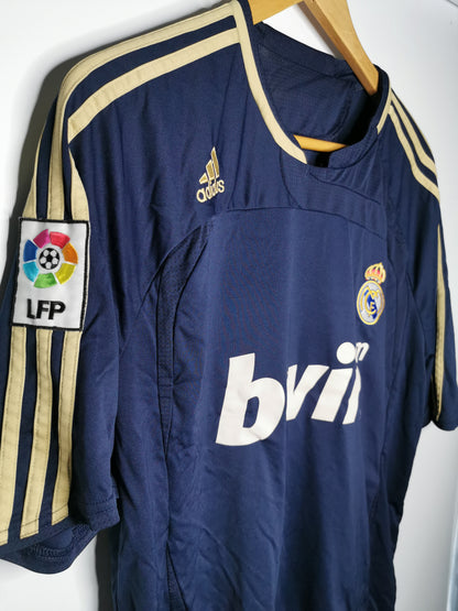 2007 Real Madrid Away, Medium