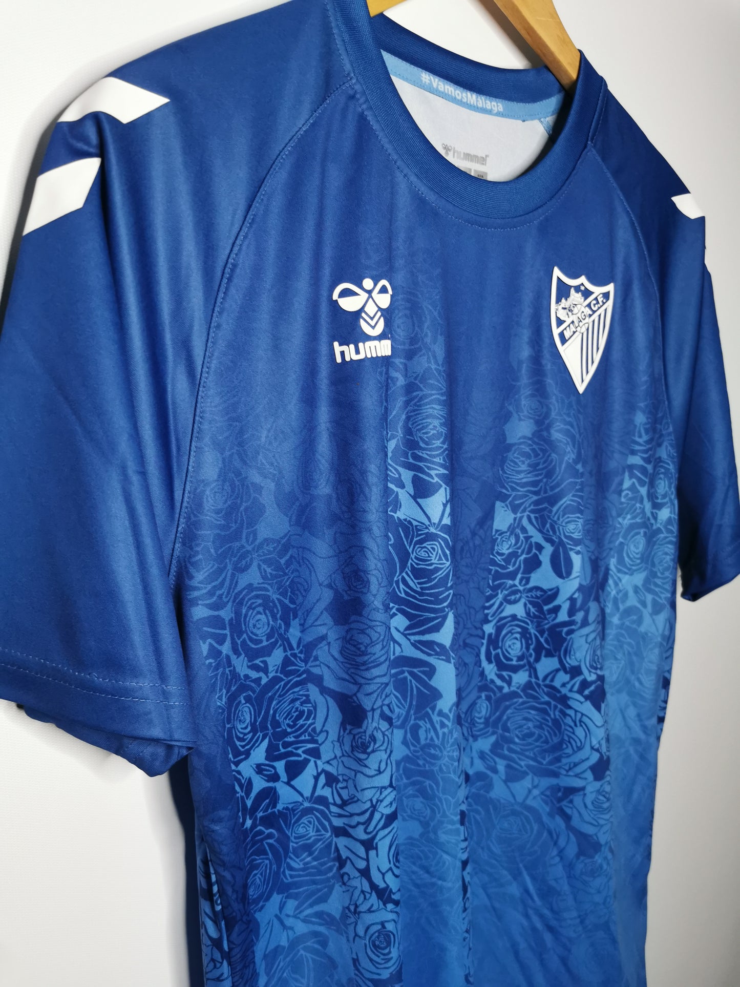 2022 Malaga Training Tee, Medium
