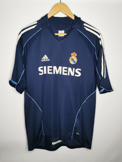 2005 Real Madrid Away 'Zidane 5', Medium
