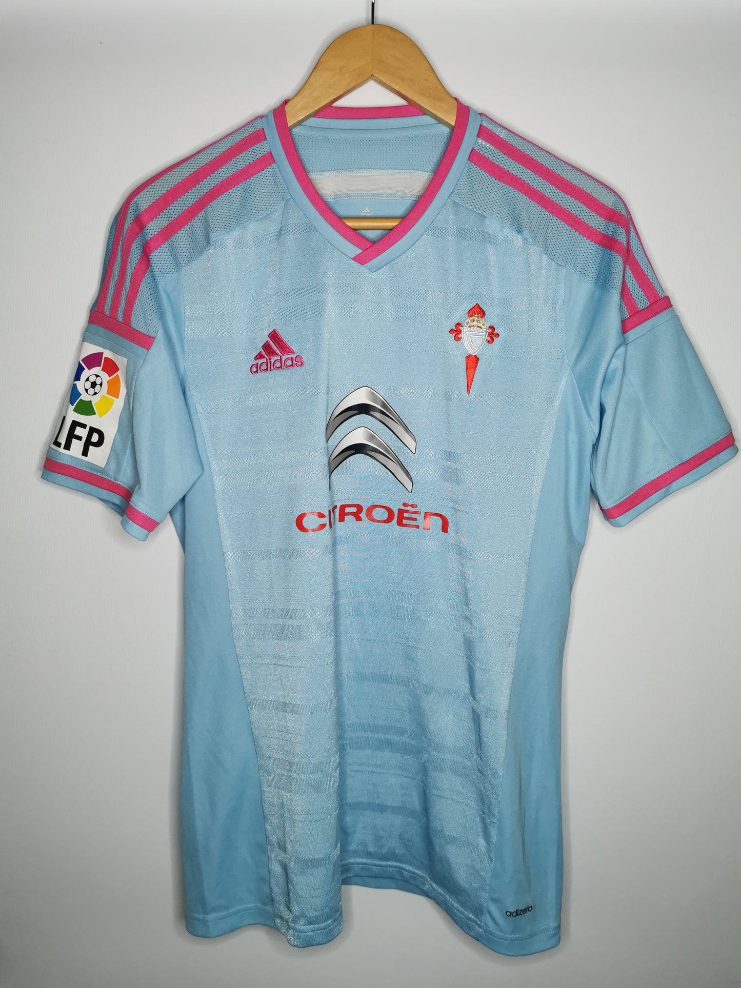 2014 Celta Vigo Home Player Spec, Medium