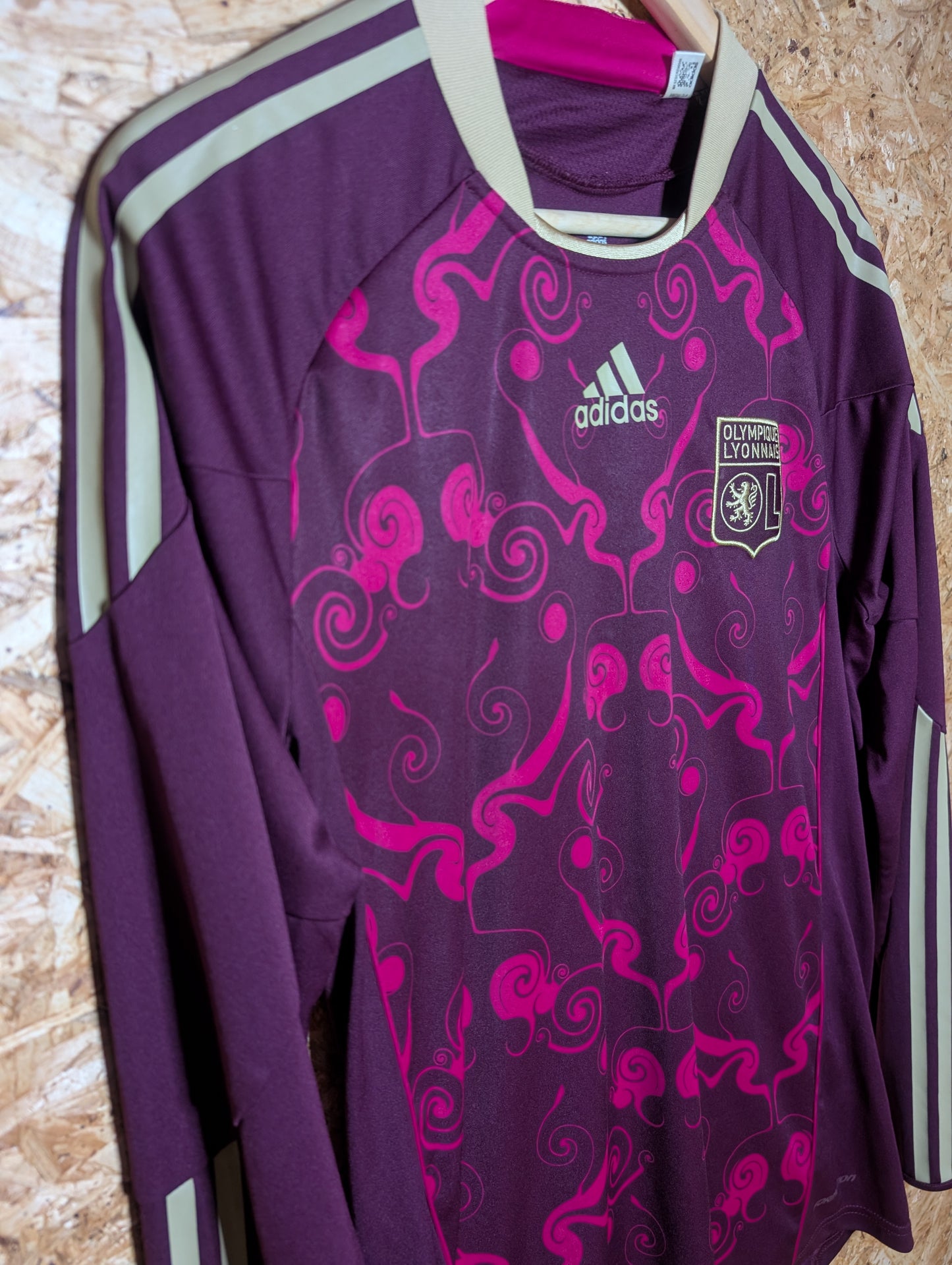 Authentic Lyon 2010 Adidas Long Sleeve Player Spec Away Football Shirt (Image 3)