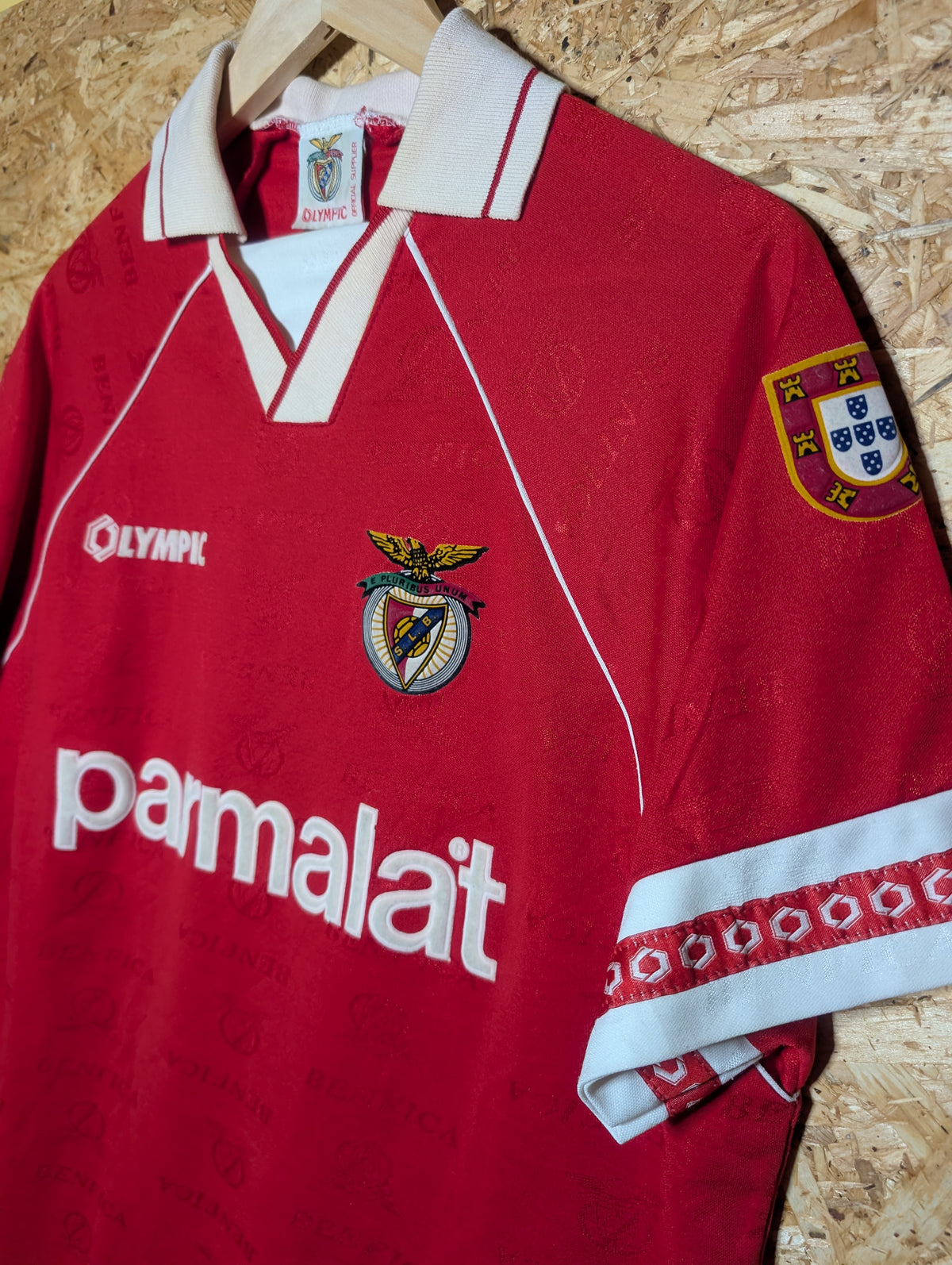 Authentic Benfica 1994 Olympic Red Home Football Shirt, Medium (Image 4)