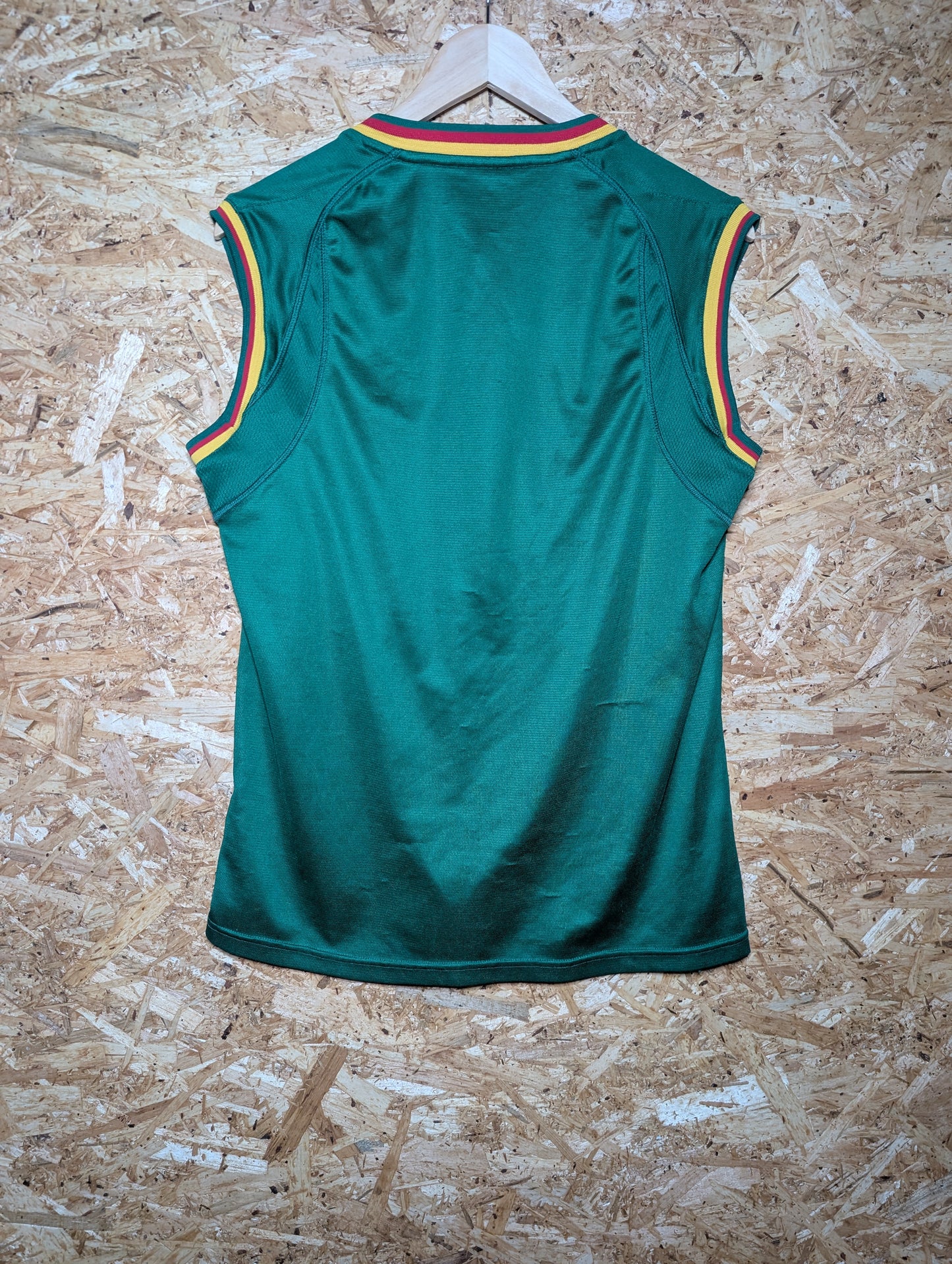 Authentic Cameroon 2002 Puma Sleeveless Home Football Shirt, Medium (Image 2)