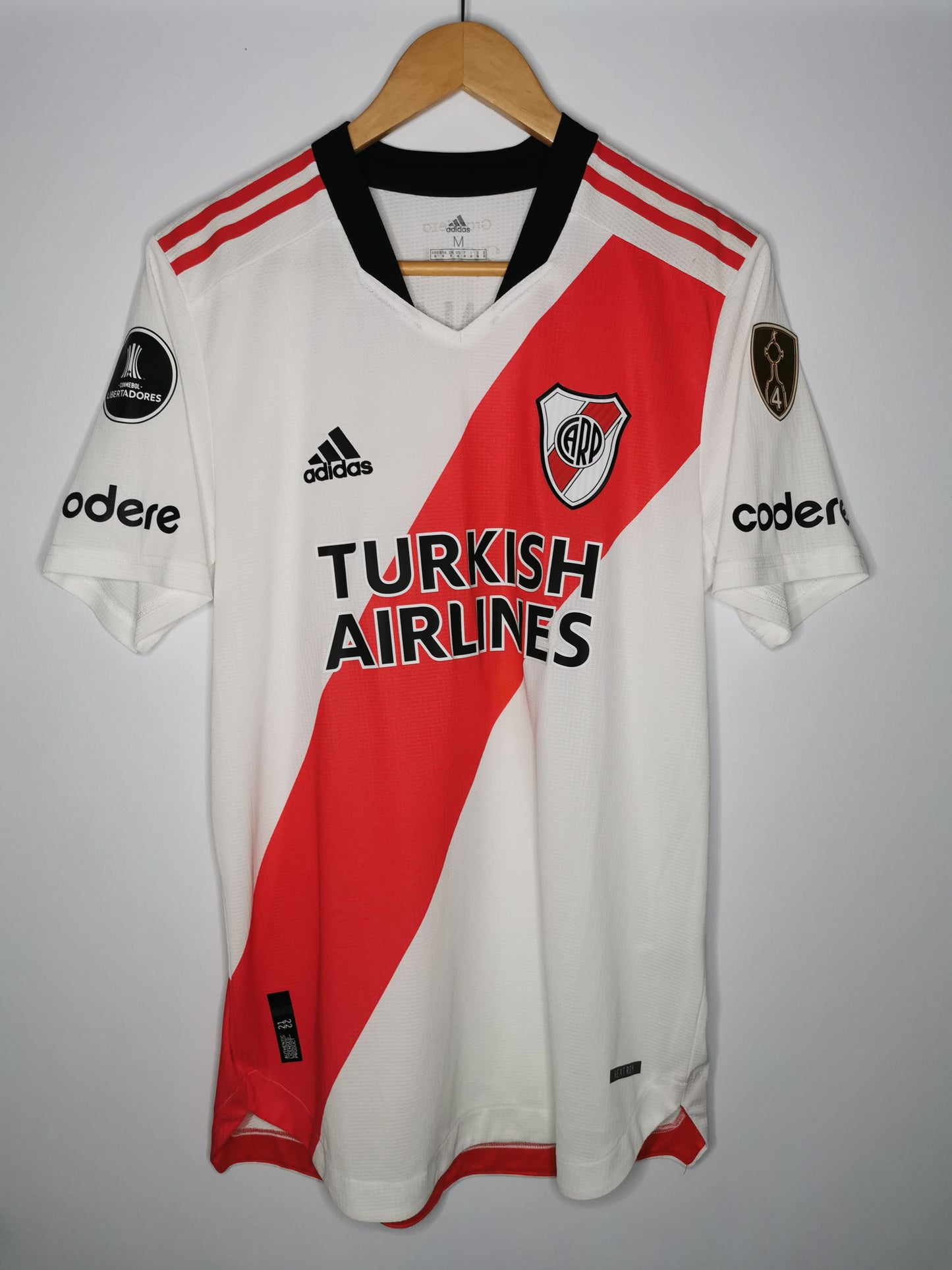 2021 River Plate Home Player Spec 'E. Fernandez 13', Medium
