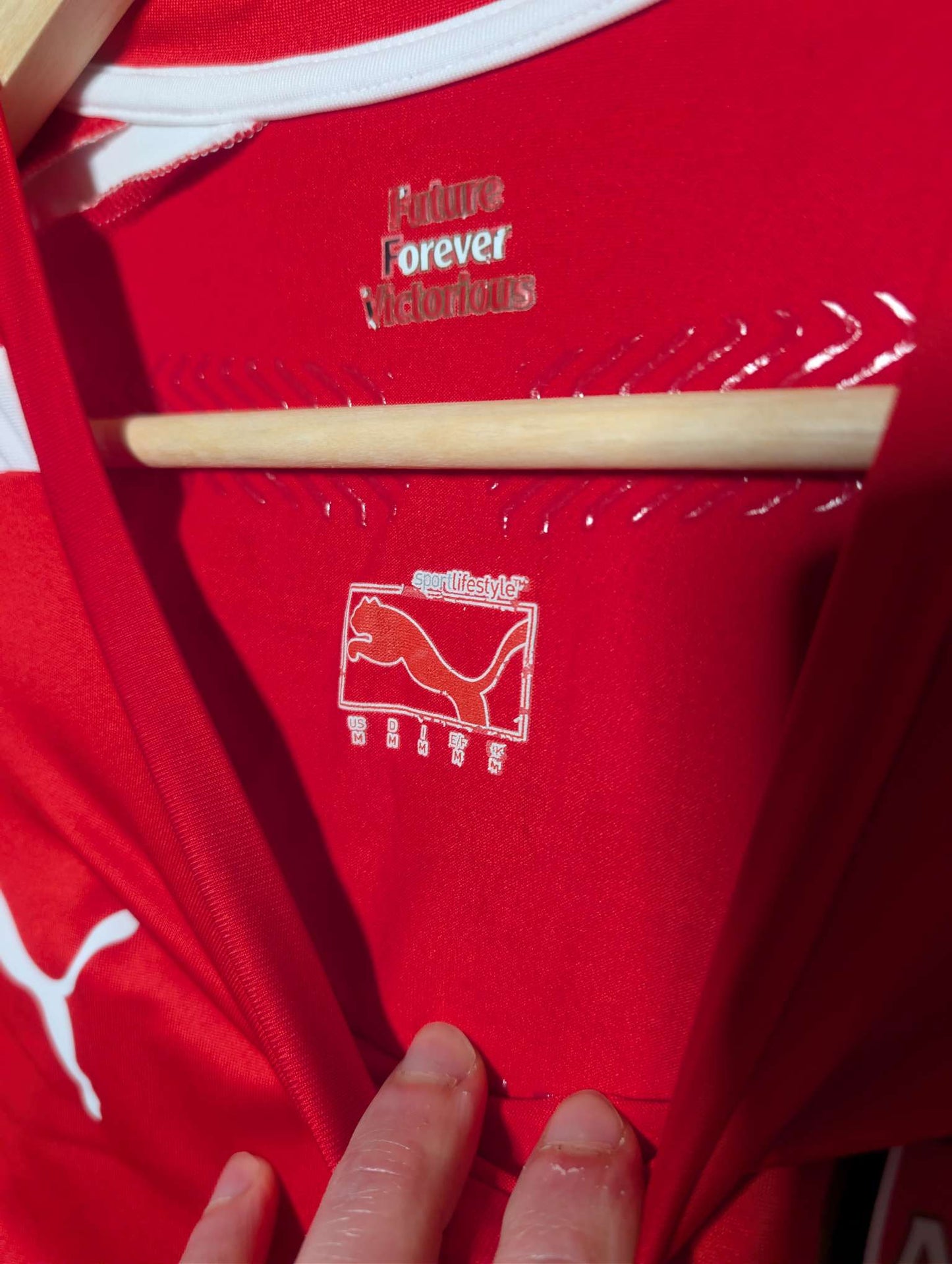 2015 Arsenal Home Kitroom Issue 'Alexis 17', Medium