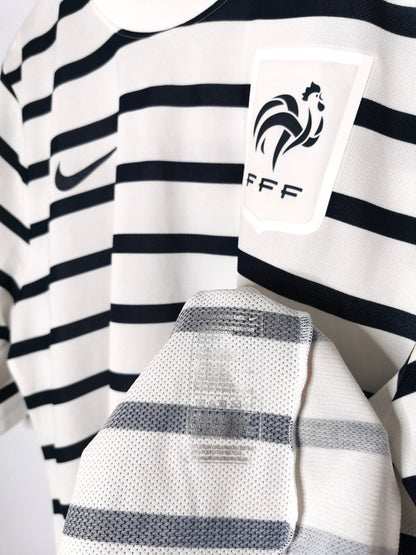 2011 France Away Kitroom Player Spec wash tags