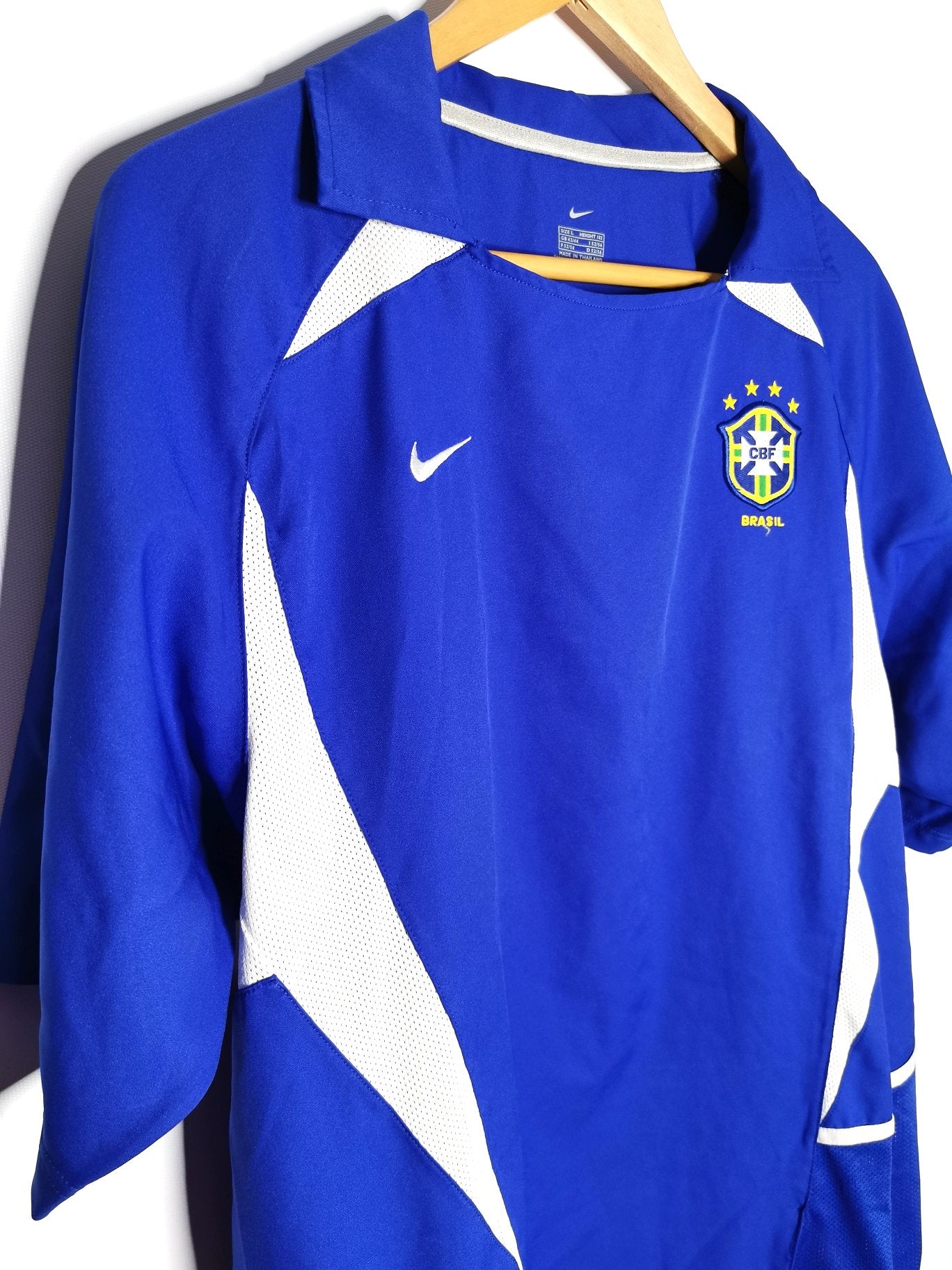 2002 Brazil Away football shirt front left