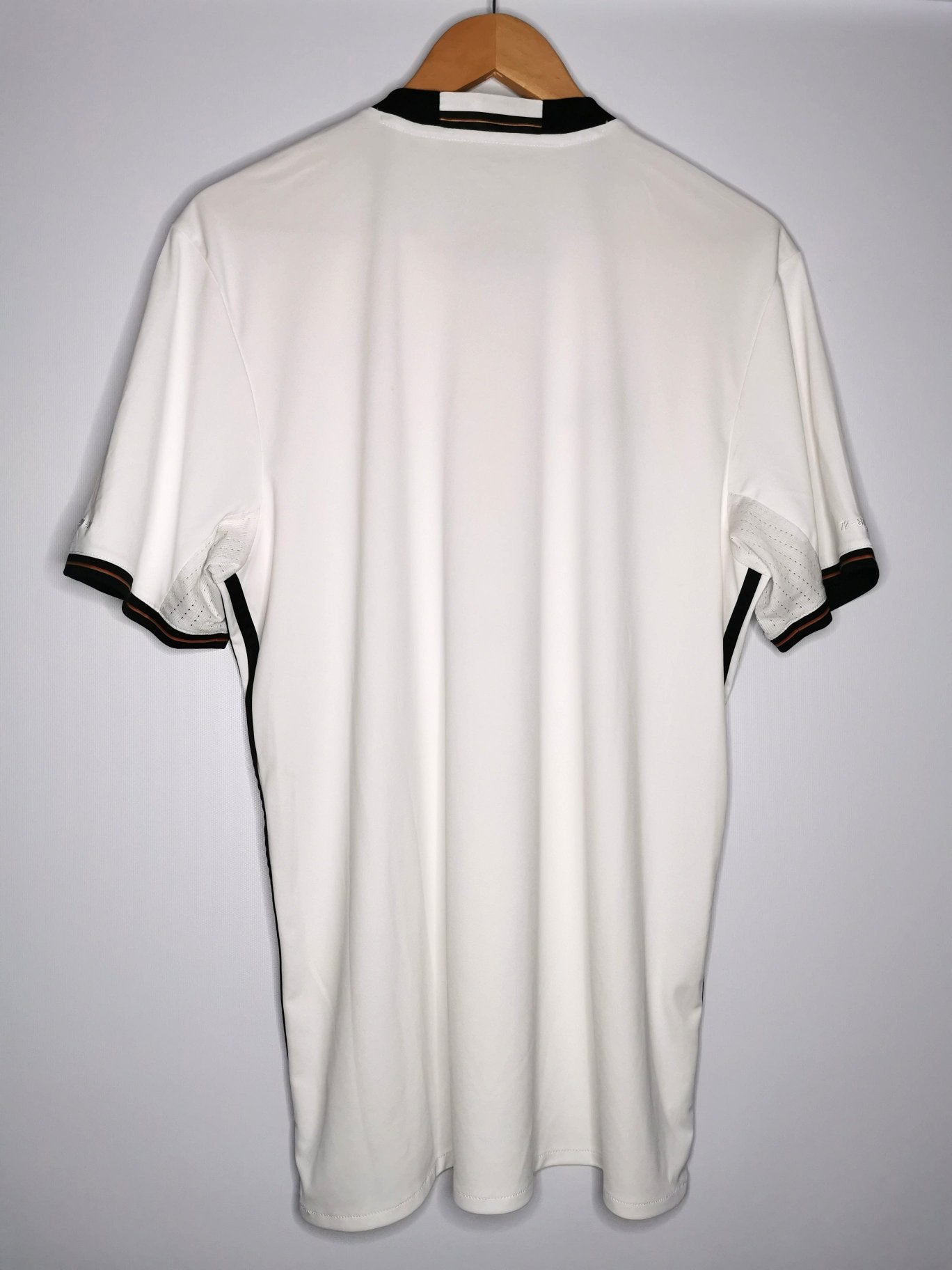 2016 Germany Home, Large