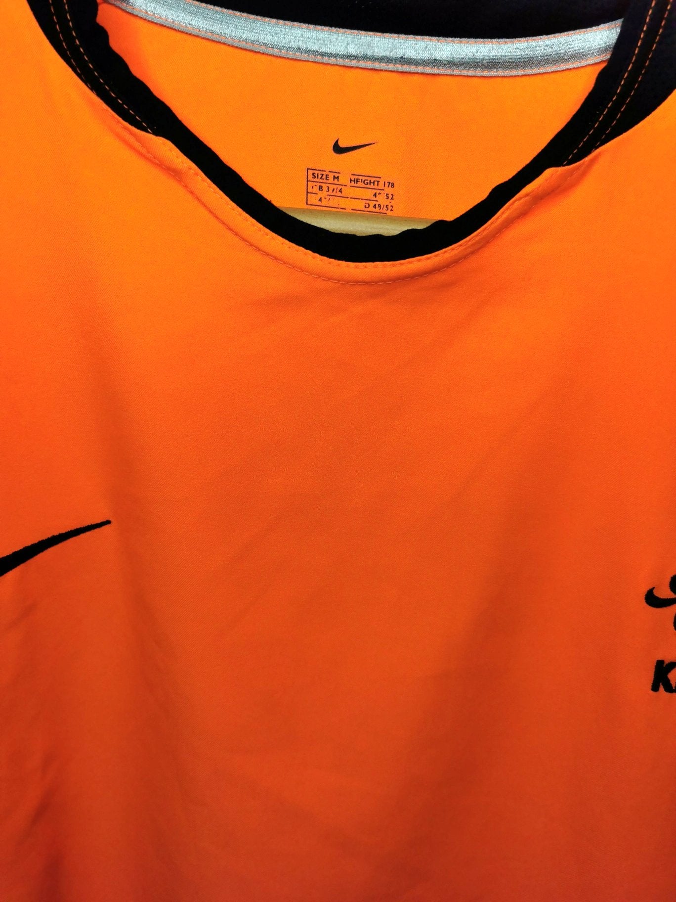 2002 Netherlands Home, Medium