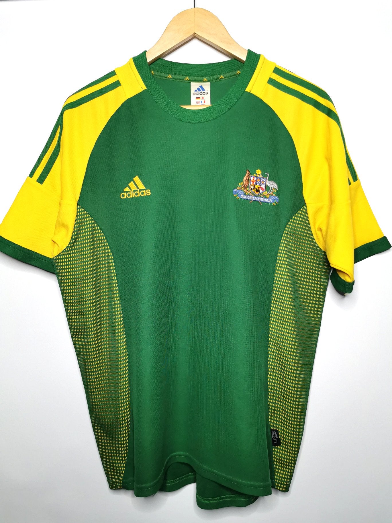 2002 Australia Home, Medium