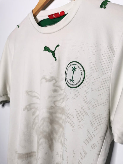 2006 Saudi Arabia Home, Medium