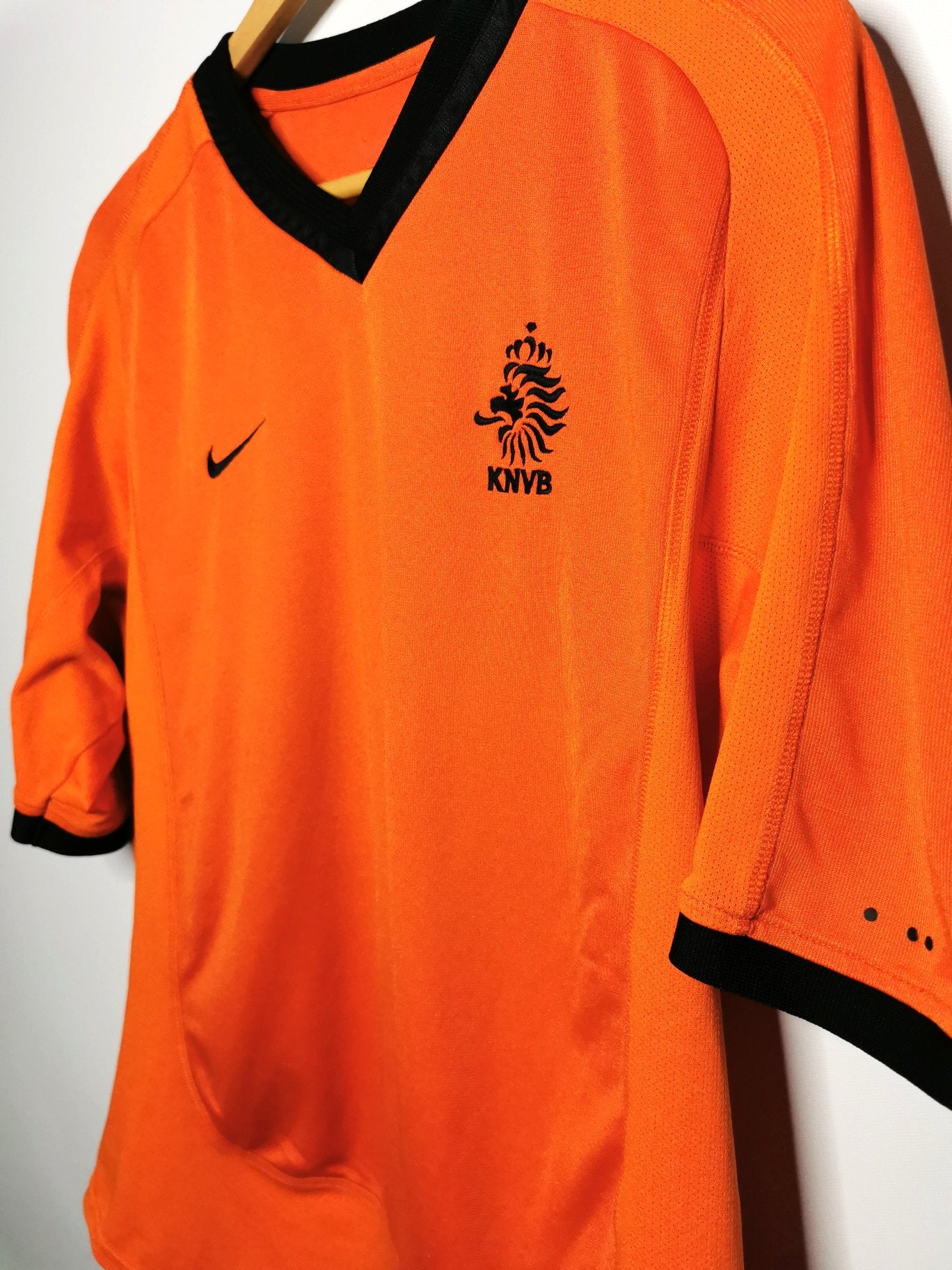 2000 Netherlands Home Player Spec, Medium
