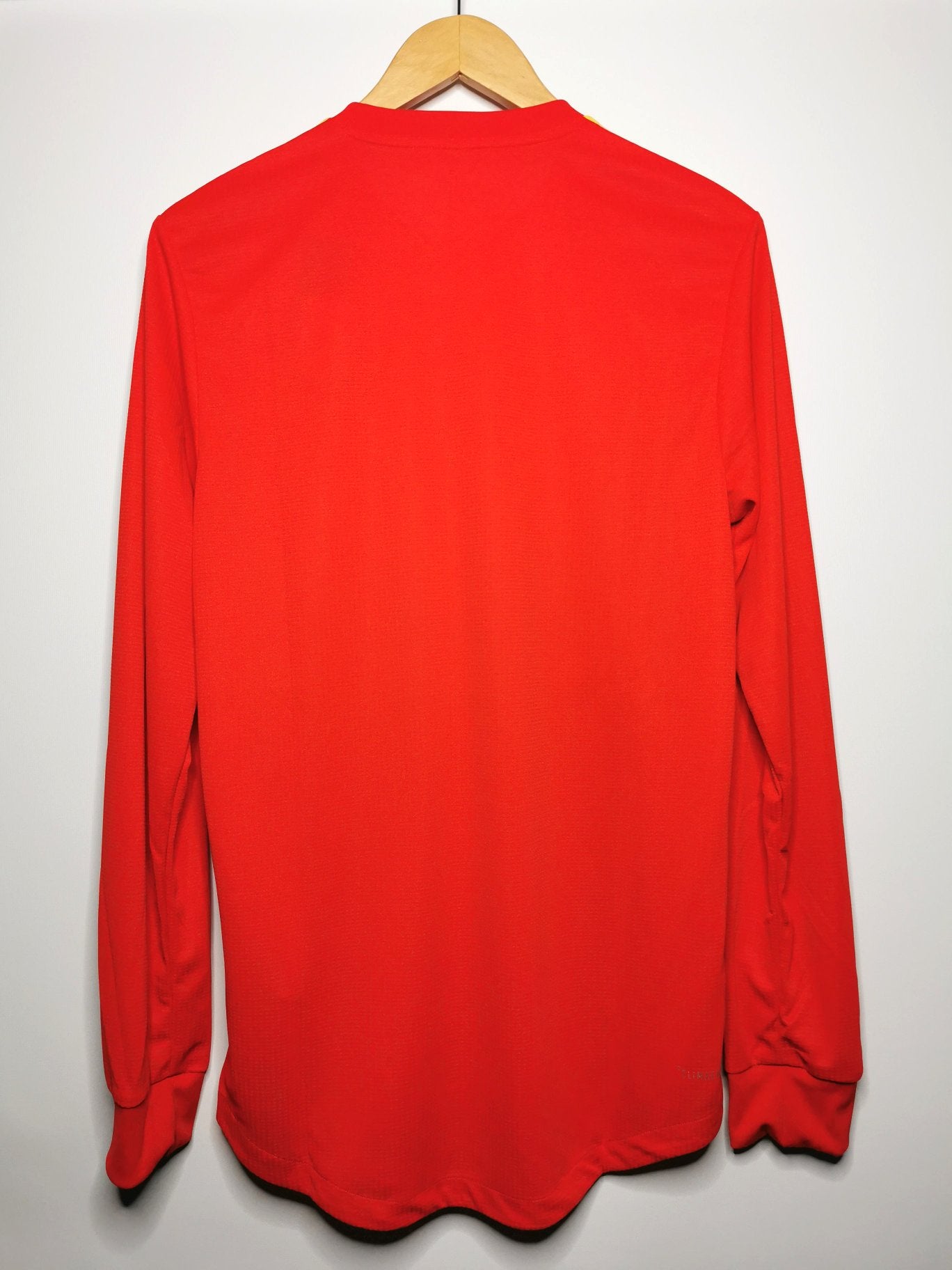 2018 Spain Home Long Sleeve Kitroom Player Spec, Medium (6), BNWT