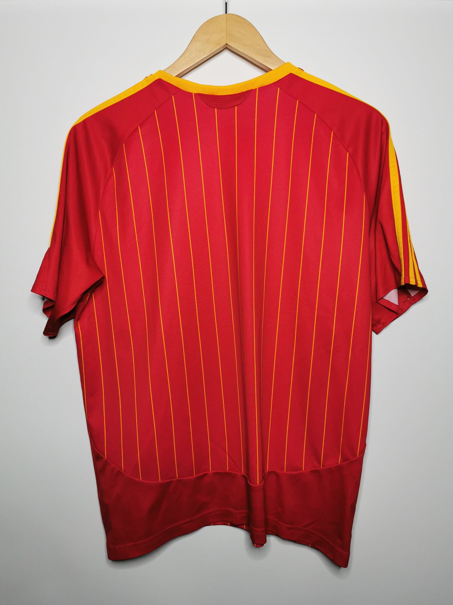 2006 Spain Home, Small