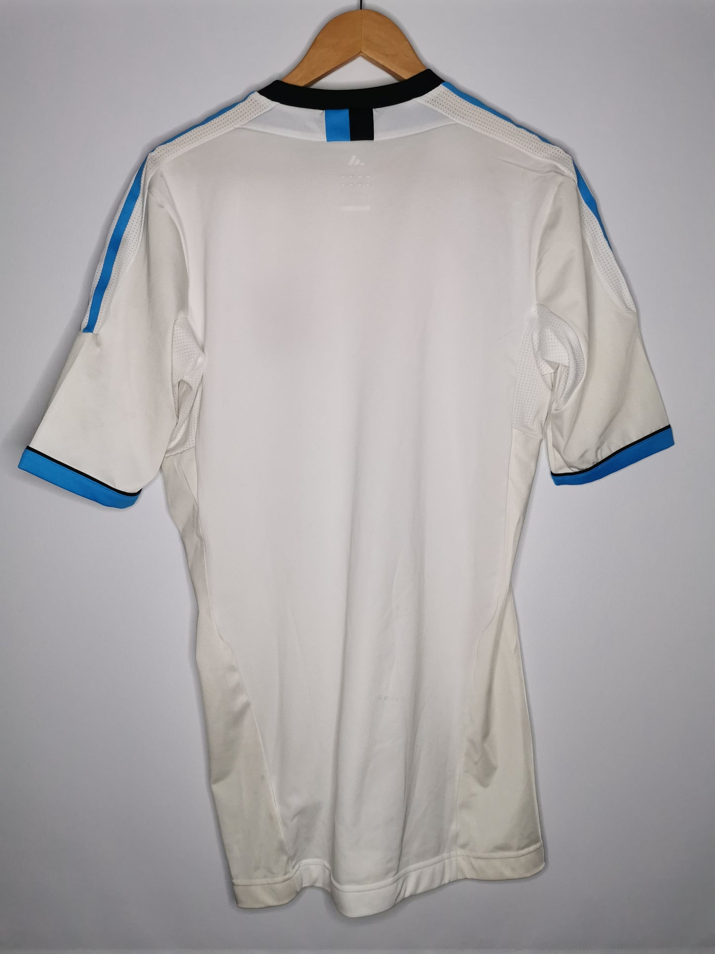 2011 Liverpool Third Sponsorless Player Spec, Large (10)