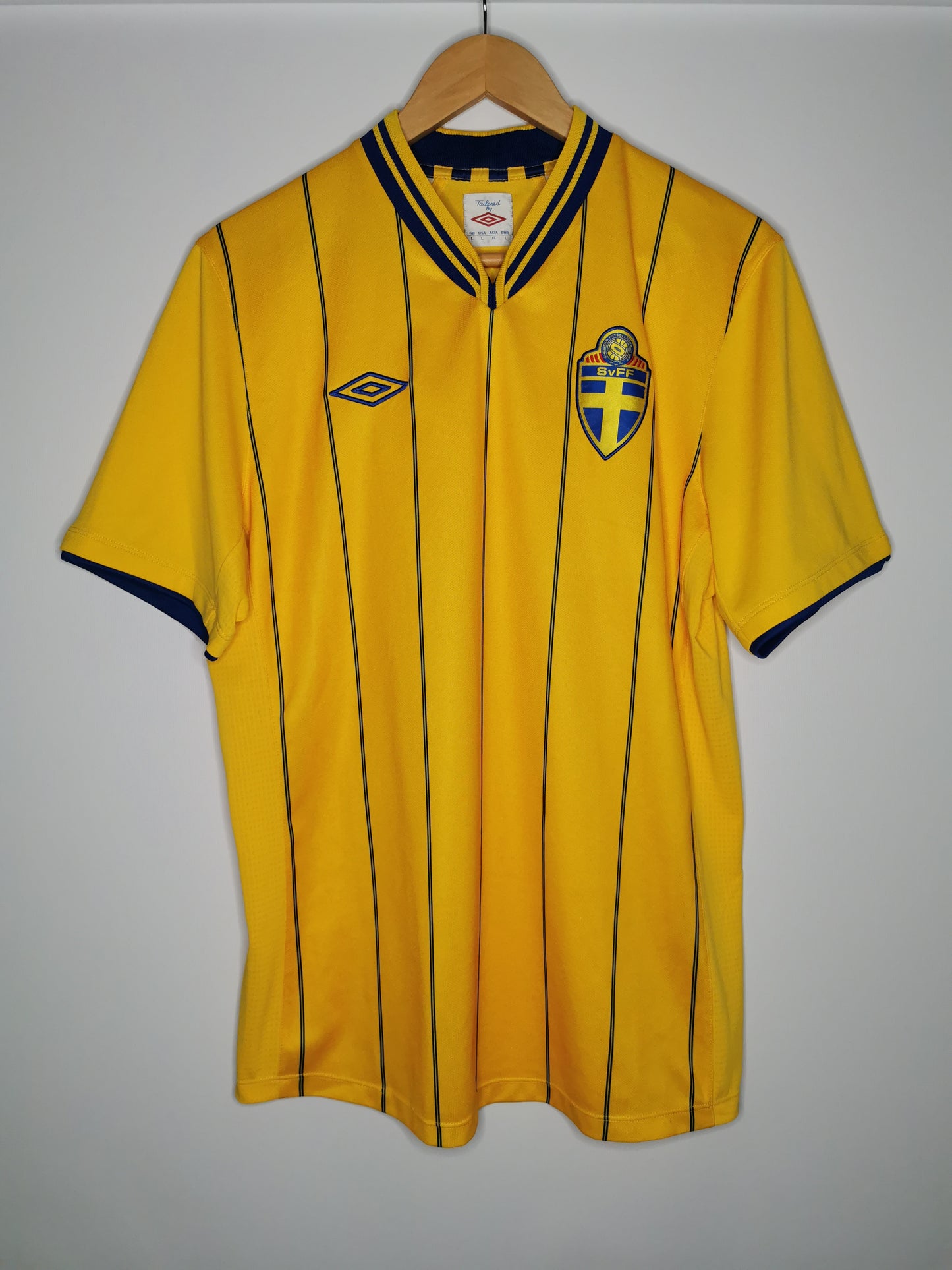 2012 Sweden Home, Large