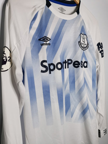 2018 Everton Third Player Spec '6', Medium