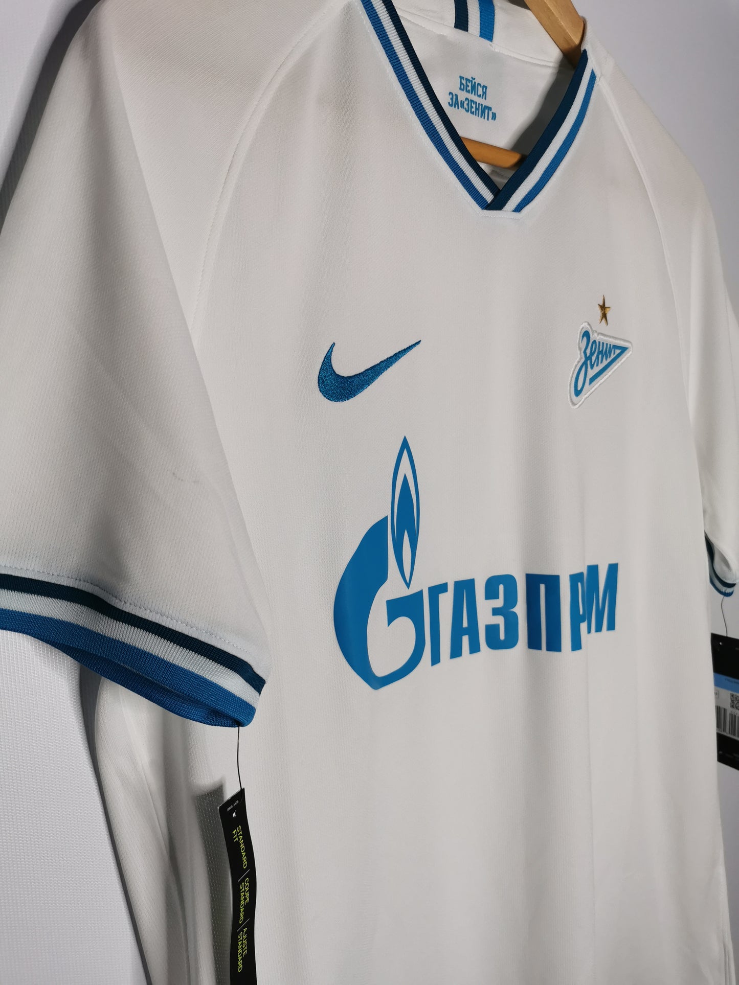 2019 Zenit Away, Medium, BNWT