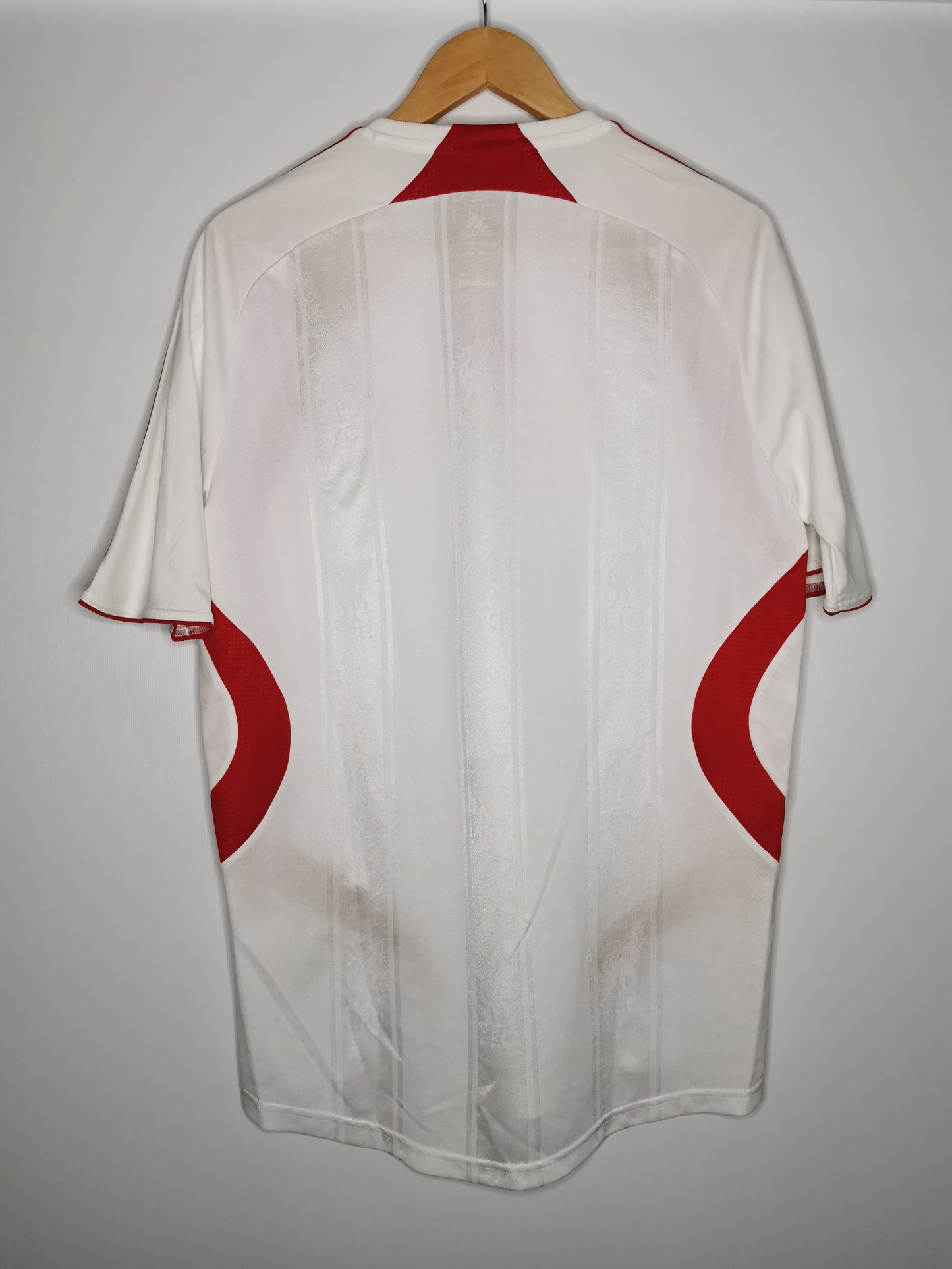 2007 Liverpool Away sponsorless Player Spec, Medium