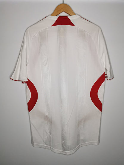 2007 Liverpool Away sponsorless Player Spec, Medium