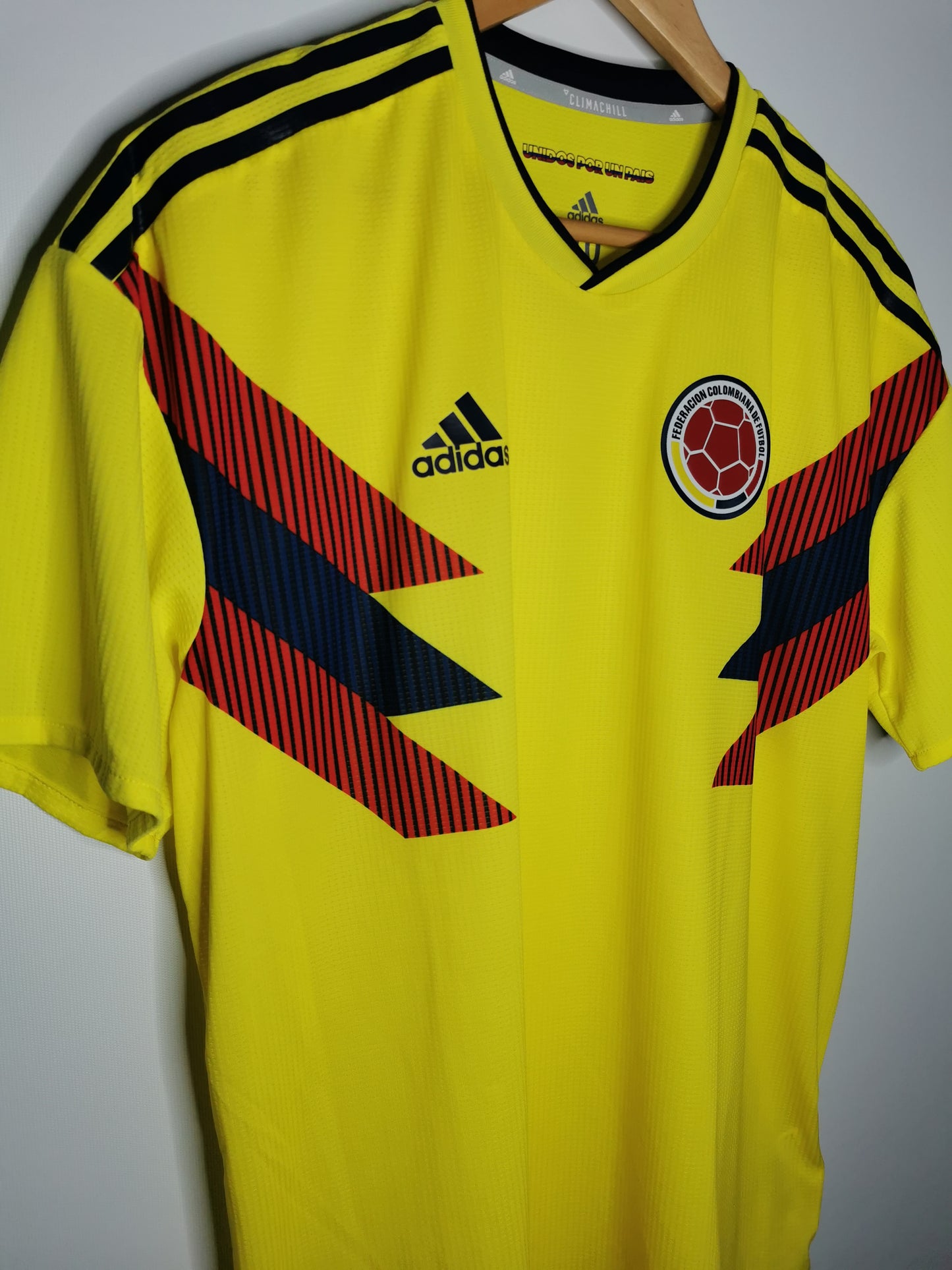 2018 Colombia Home kitroom player spec, Large (10)