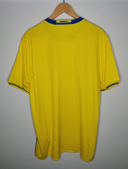 2016 Sweden Home, X Large, BNWT