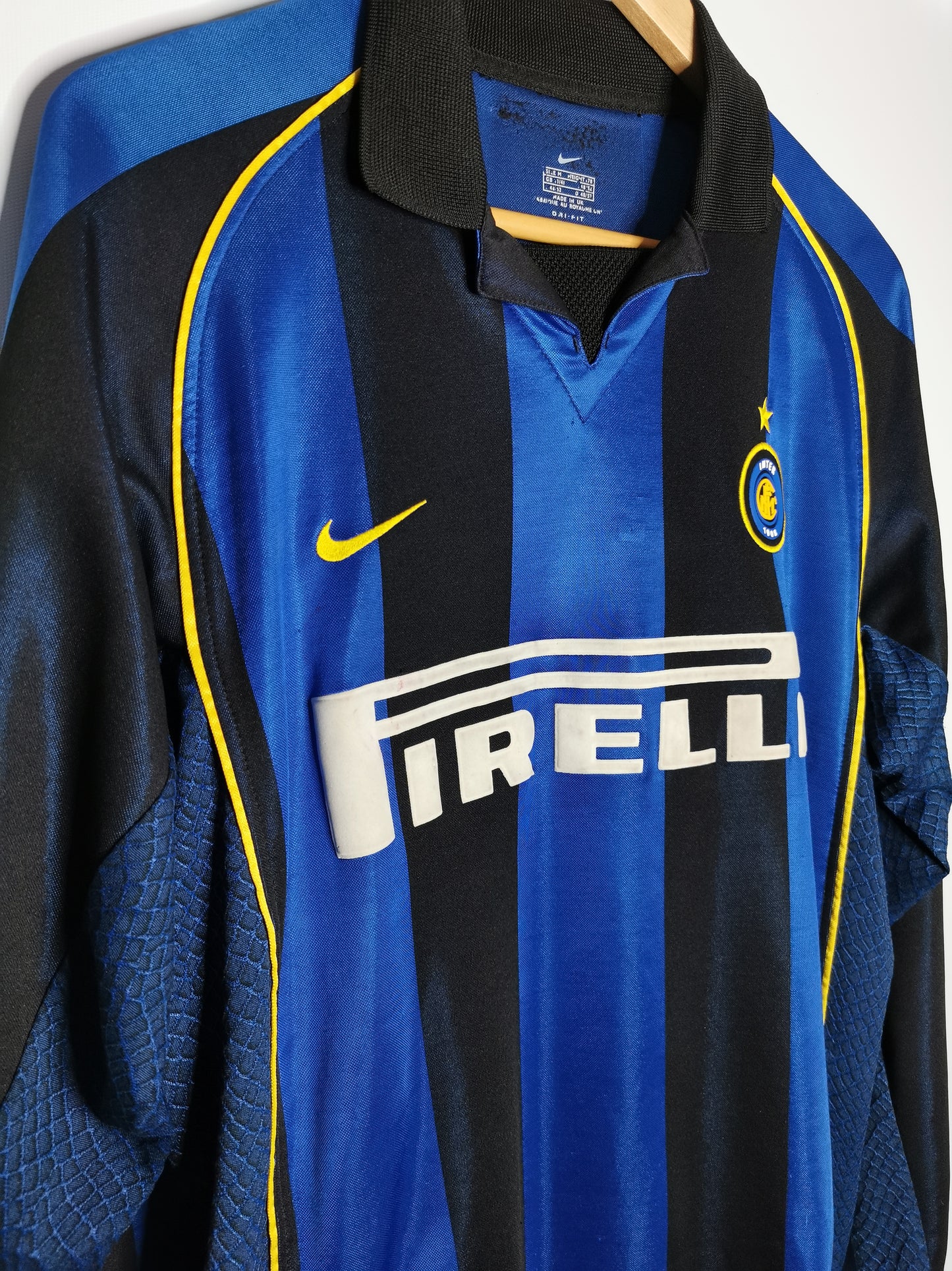 Inter home 2001 long sleeve 'Ronaldo 9', Medium
