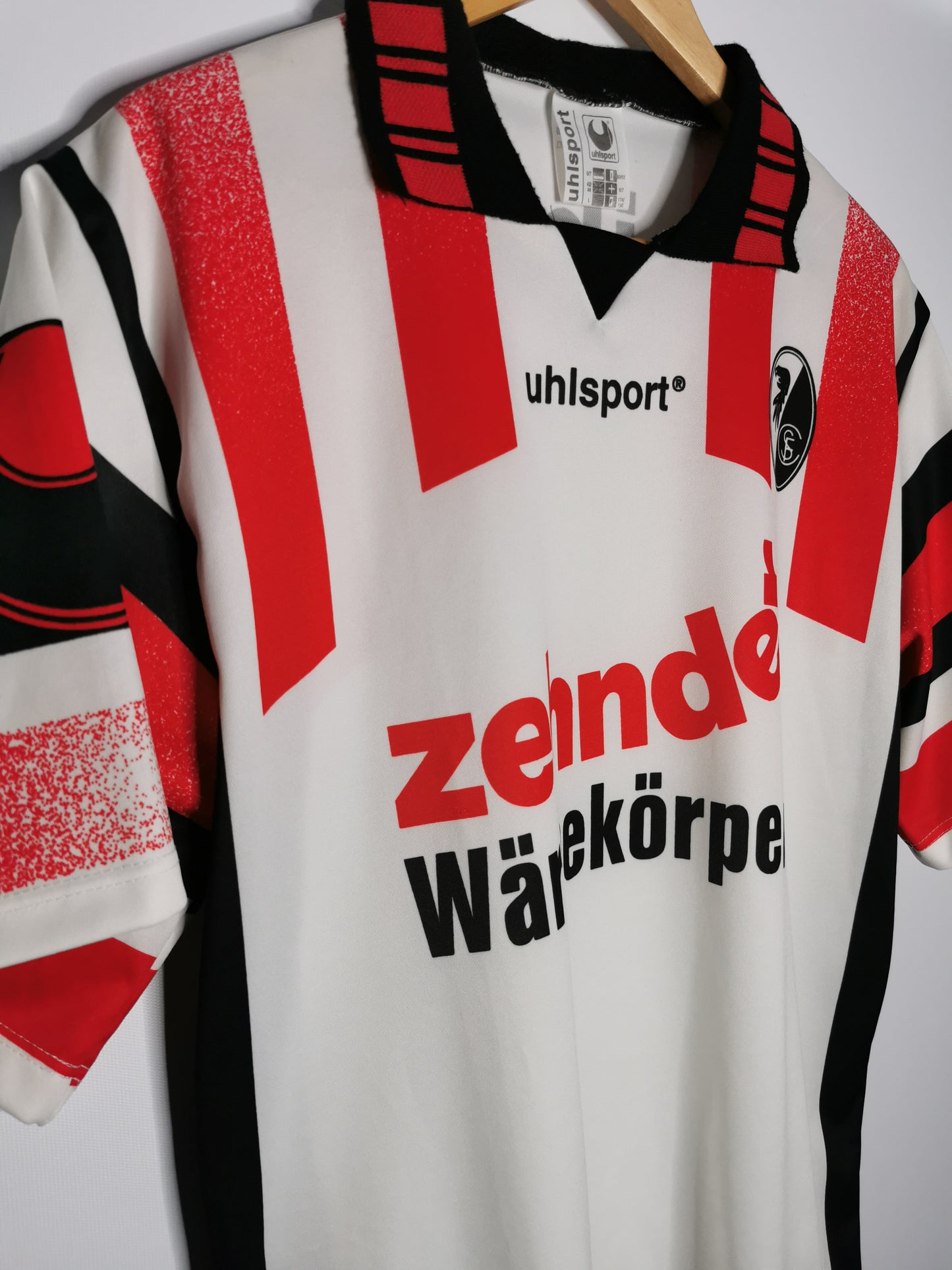 1995 Freiburg Away, Large