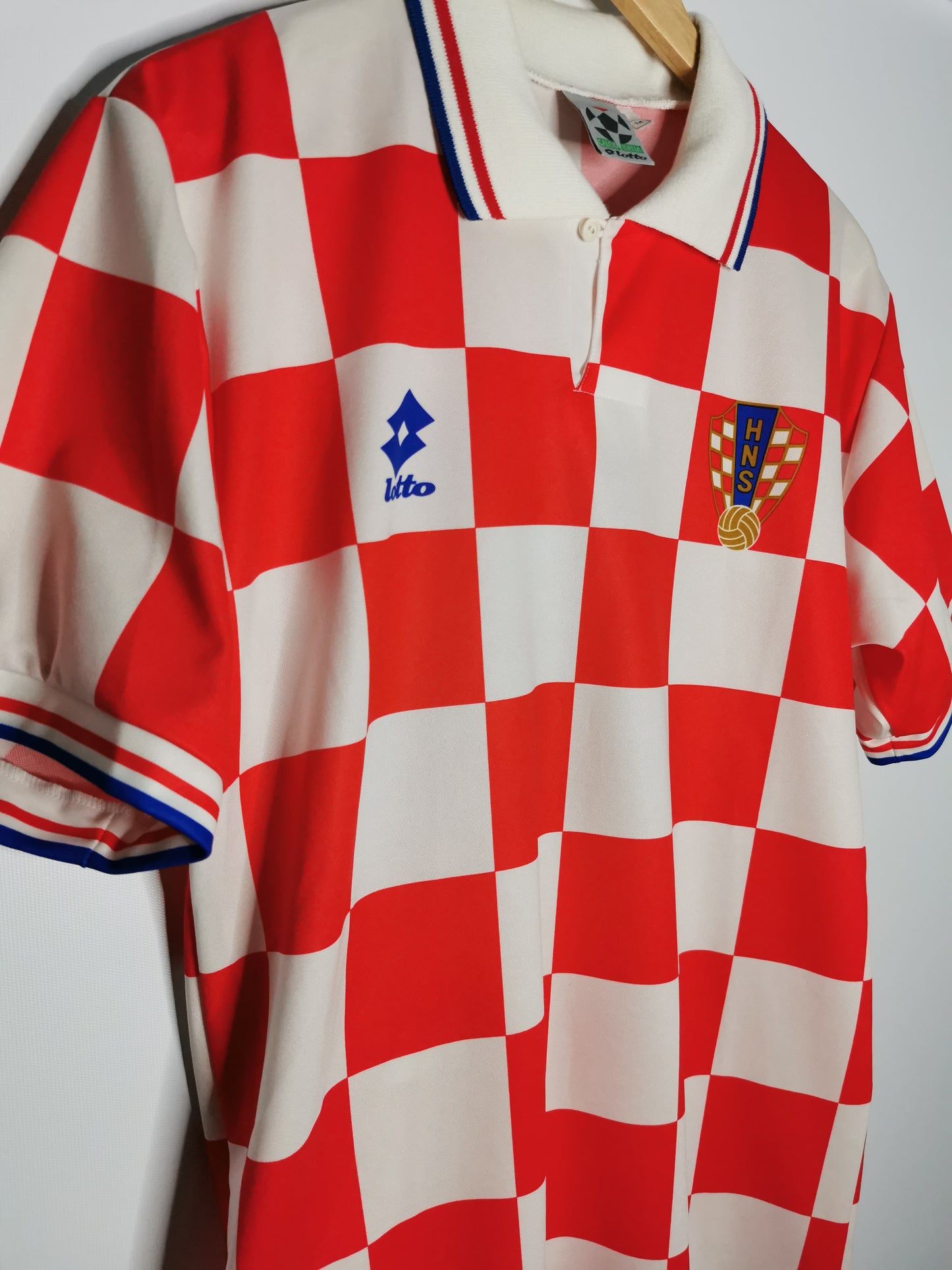 Croatia Home 1996 #9, Medium