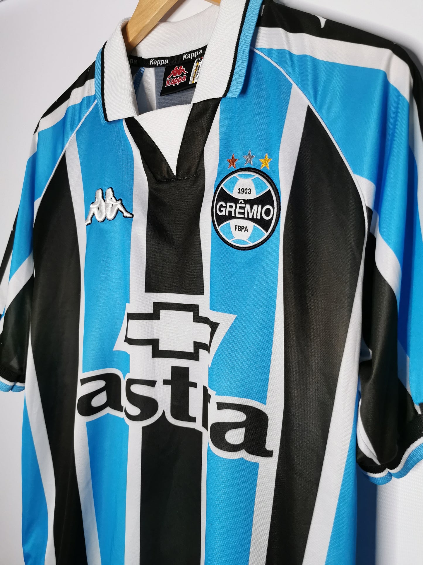 Gremio Home 2000 #10 player spec, Medium