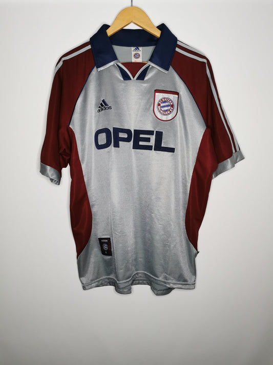 Bayern Munich Third 1998, Large