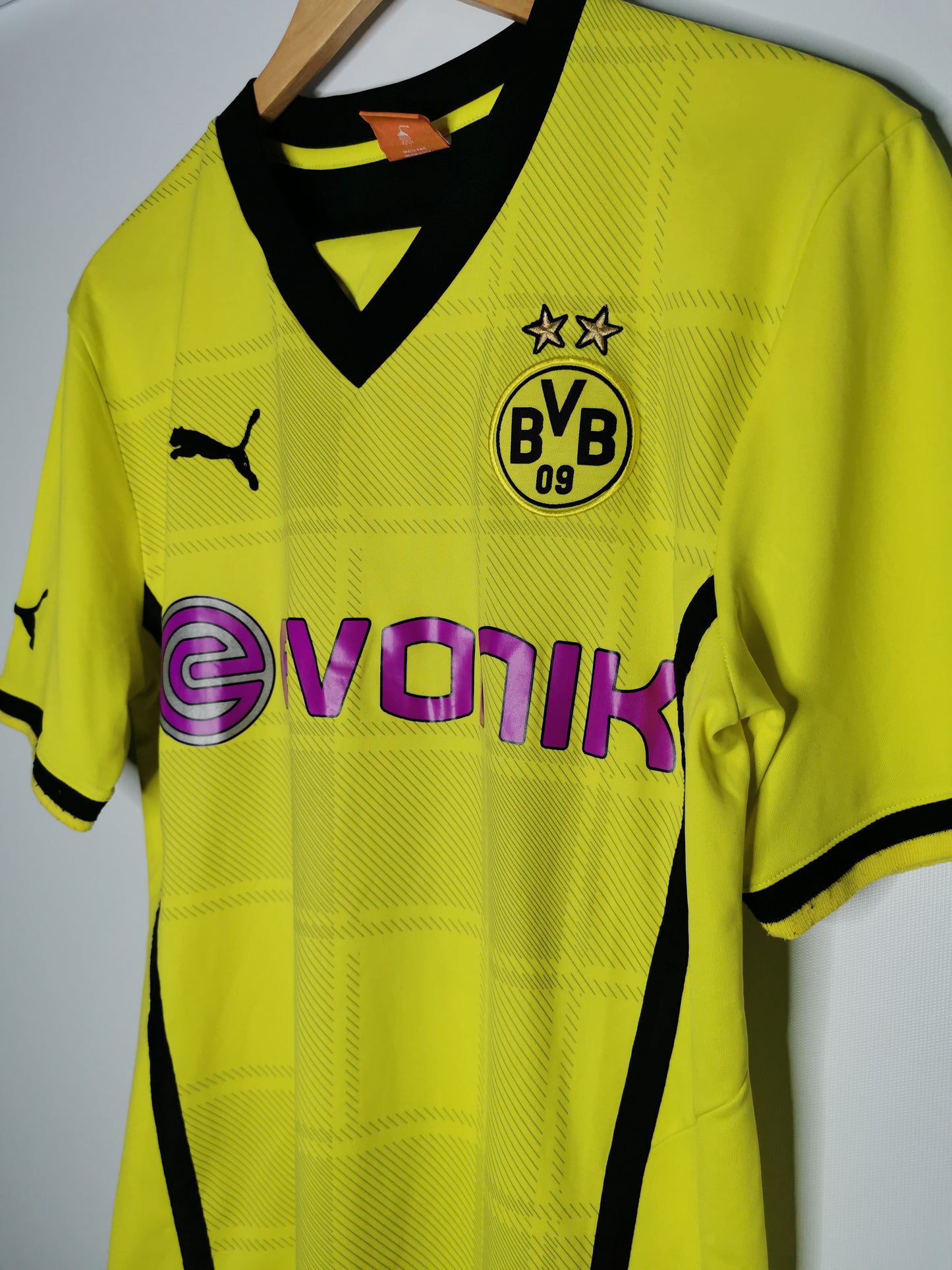2013 Dortmund Home 'Aubameyang 17', Medium