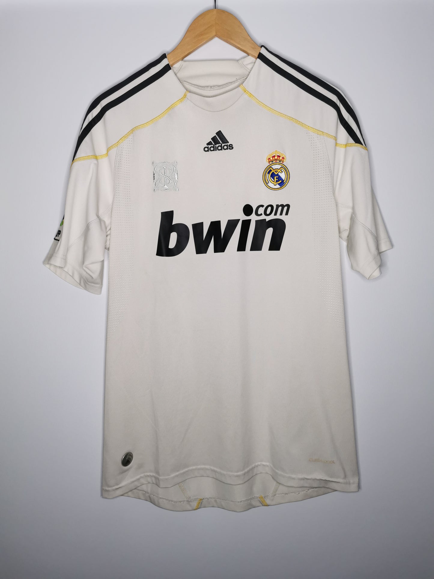 2009 Real Madrid Home, Medium