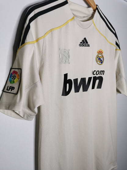 2009 Real Madrid Home, Medium