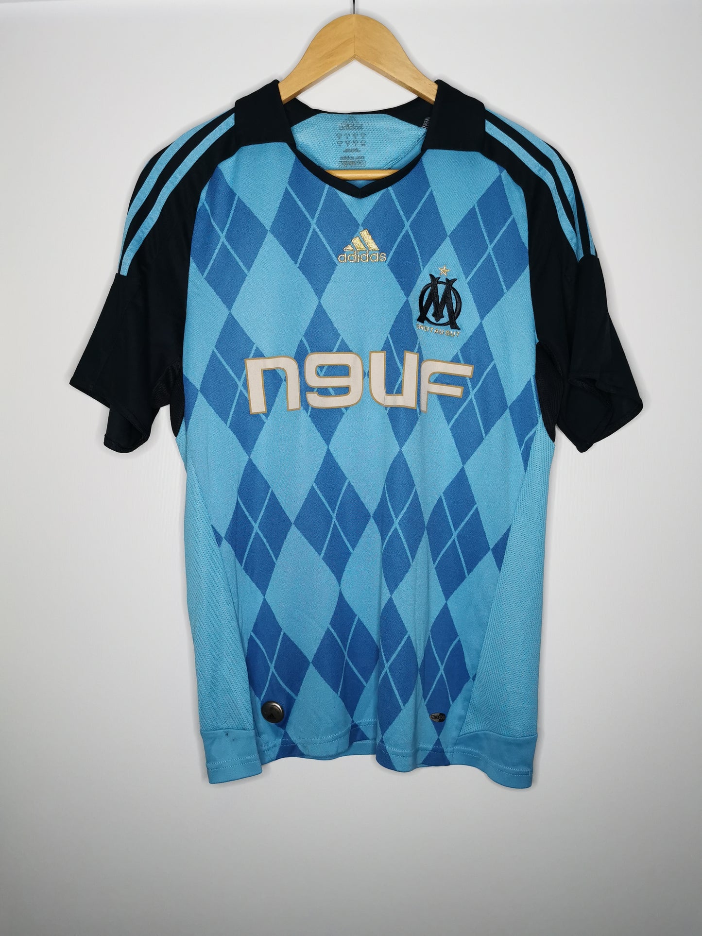 2008 Marseille Away, Medium