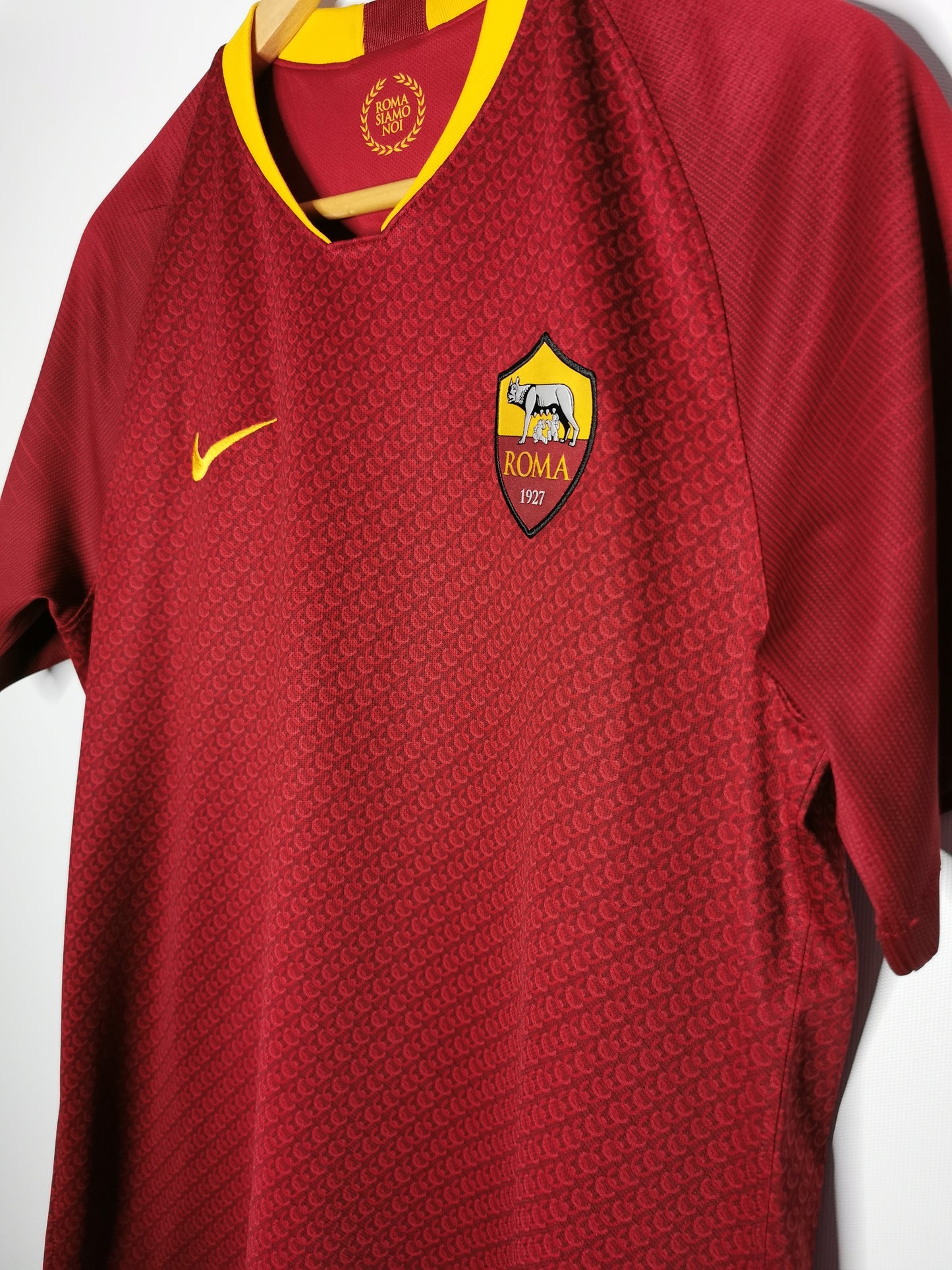 2018 Roma Home, Medium