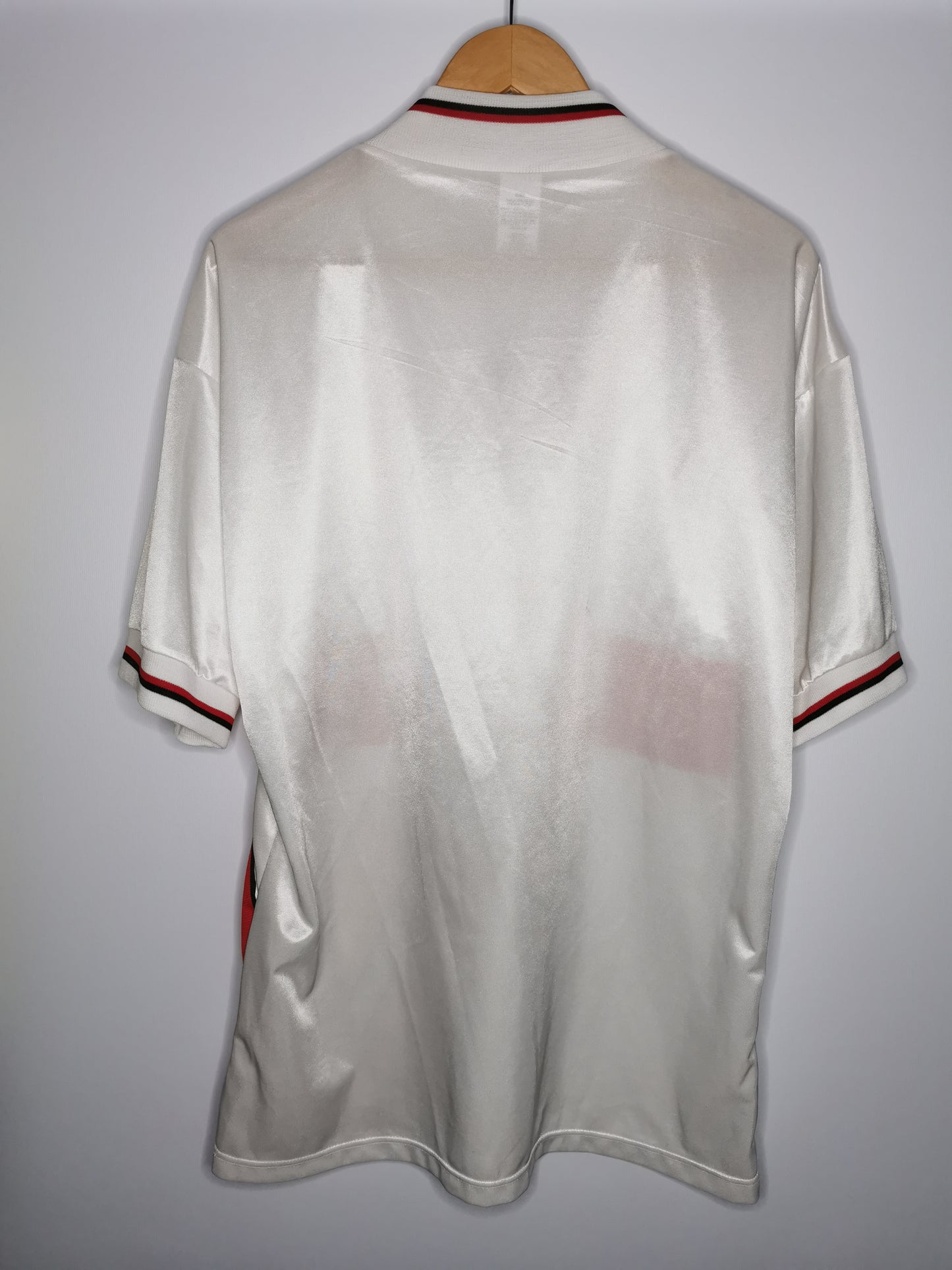 1995 Stuttgart Home, Large