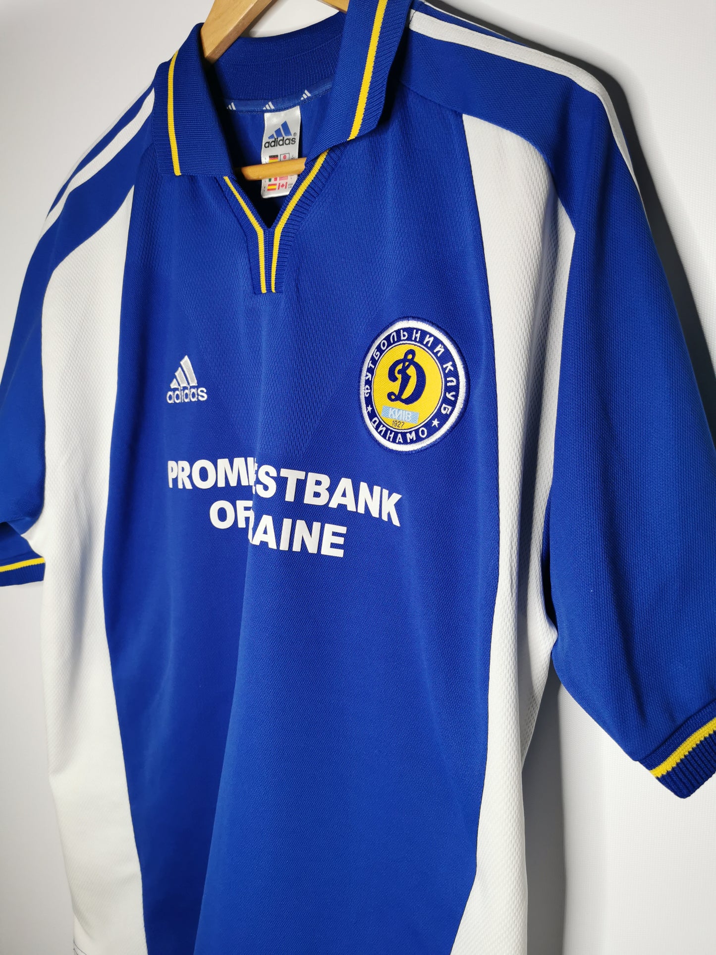 2001 Dynamo Kiev Away, Large