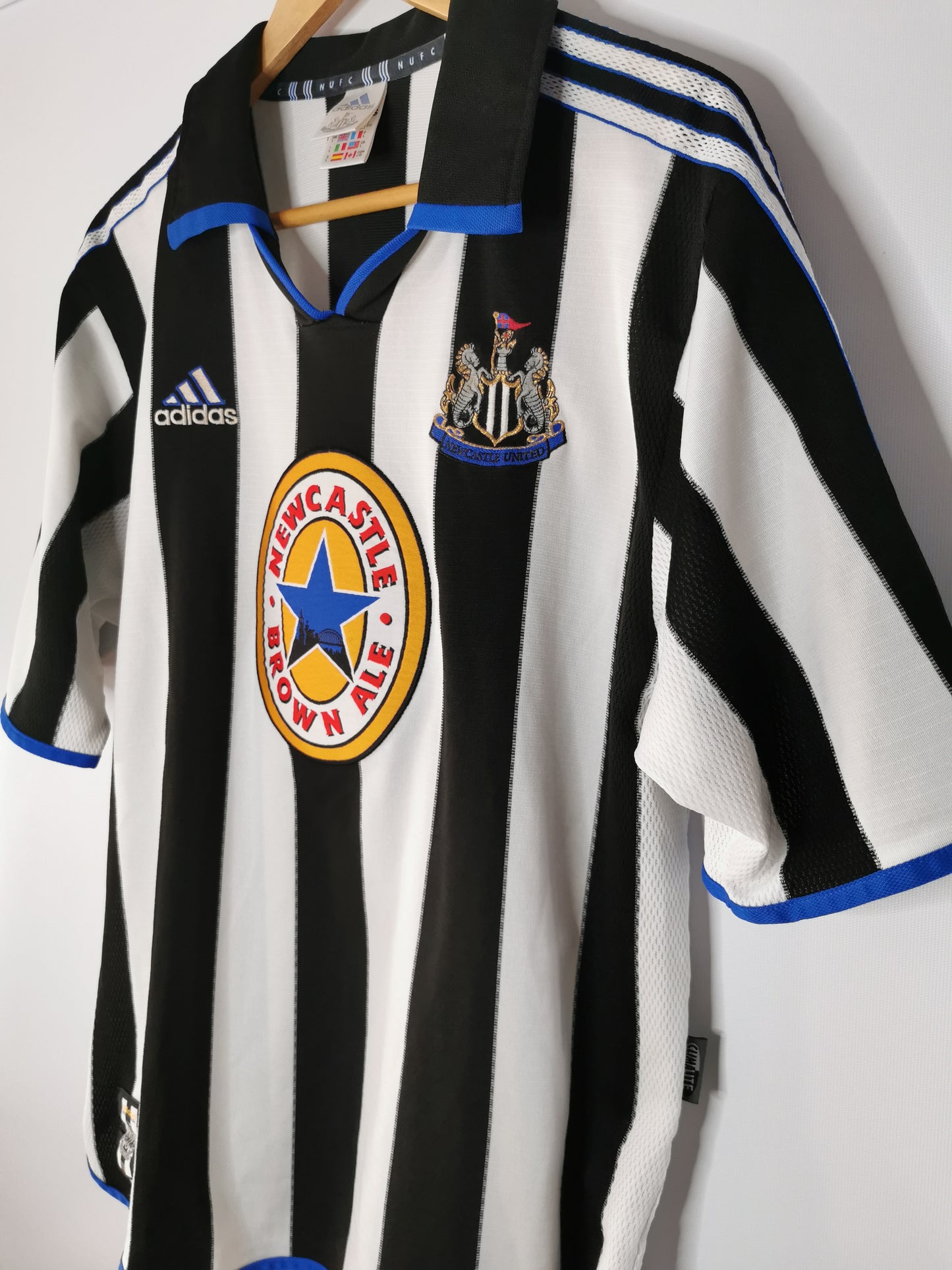 1999 Newcastle Home, Large