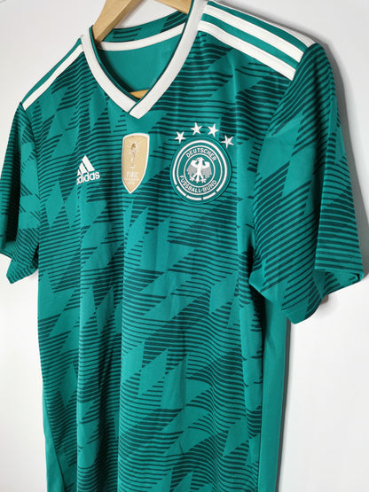 2018 Germany Away, Medium