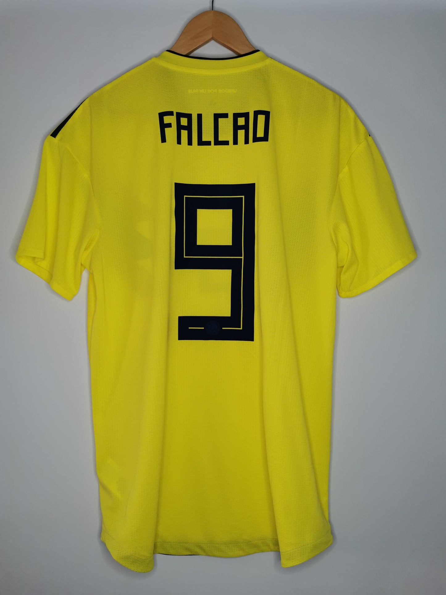 2018 Colombia Home Kitroom Issue 'Falcao 9', X Large (10)