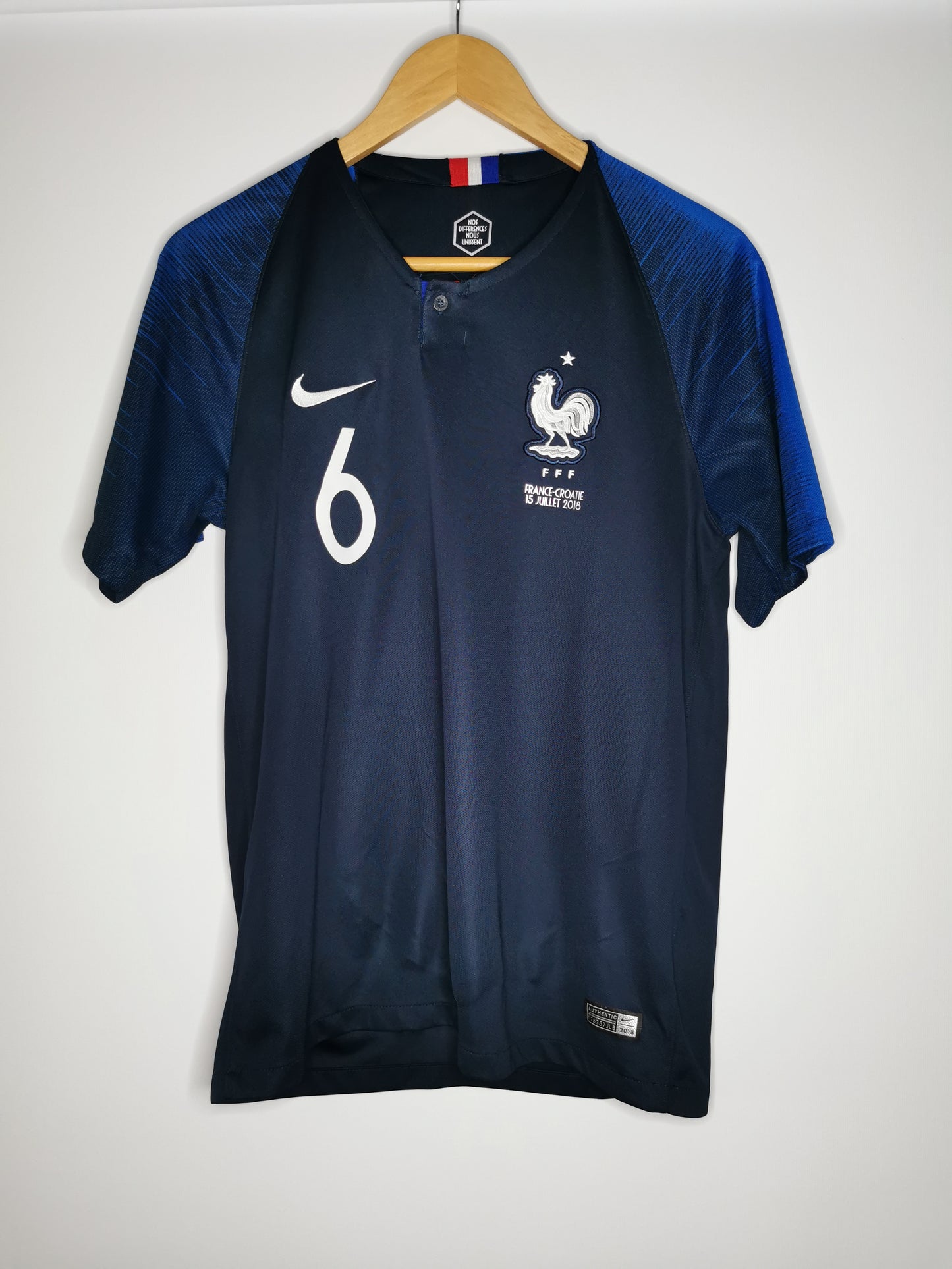 2018 France Home 'Pogba 6', Medium