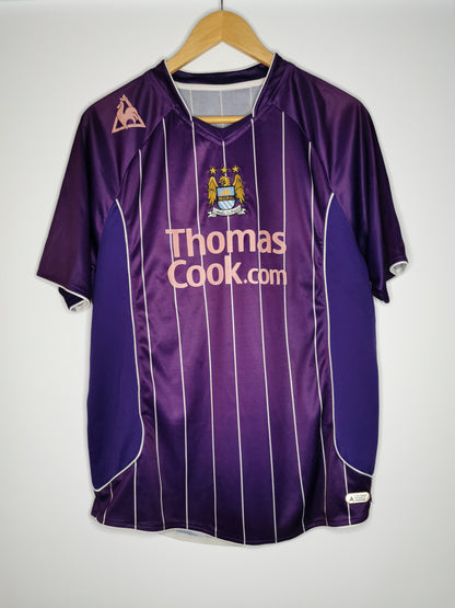2007 Man City Away, Medium