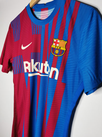 2021 Barcelona Home Kitroom Issue, Medium