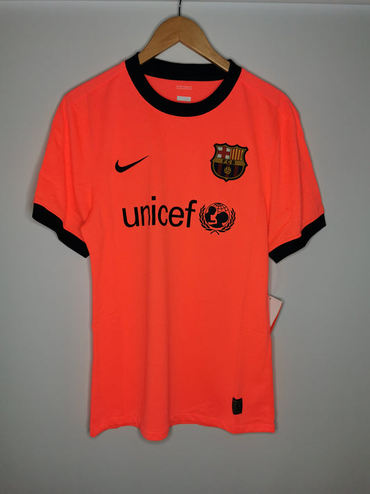 2009 Barcelona Away Kitroom Issue, Medium